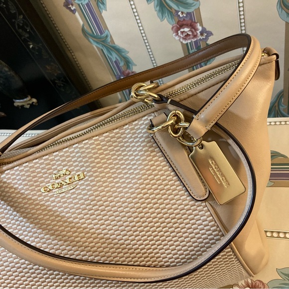 Coach Pink Houndstooth and Leather Satchel - Picture 3 of 12